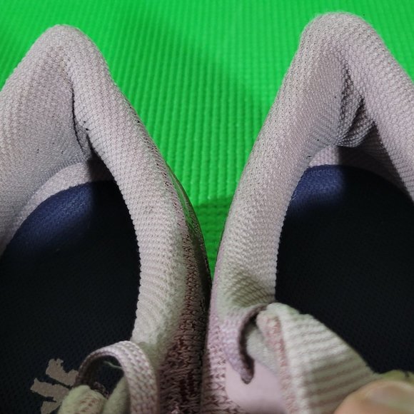 Nike Air Zoom Pegasus 35 'Elemental Rose' - Women's 9.5 - Picture 6 of 8